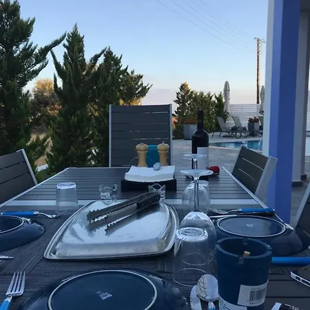 Sam 29 Villa Monolithos